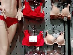 -上品折扣(回龙观店)
