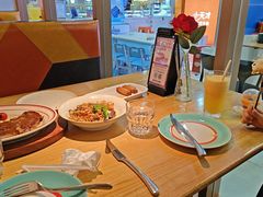 -菲滋意式休闲餐厅(北仑银泰城店)