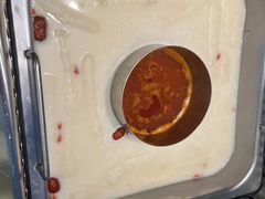 -尚尚仙·酸汤猪手·猪肚鸡火锅(华联万柳购物中心店)