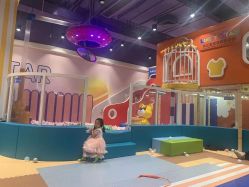 -LuckyStar幸运星家庭娱乐中心(东莞国贸店)