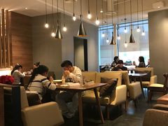 大堂-必胜客(大悦城店)