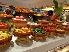 -享遇.锅姥姥牛排海鲜自助(小寨店)
