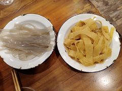 -炙热青春怀旧主题餐厅(河北路店)