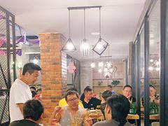 -新凯旋·烧烤bar(余英坊店)