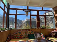 -四姑娘山阿巴郎·藏式花园餐厅