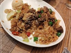 -玛格萝妮比萨屋(四平店)