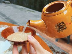 米酒-榕江牛瘪牛肉火锅