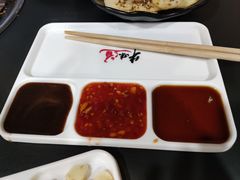 -牛味道炭火烤肉(湖前总店)