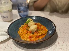 特制墨斗丸配韩式甜椒酱意大利面-BE BRIGHT KITCHEN(正佳广场店)