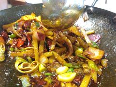 -富正毅三下锅(体育馆店)