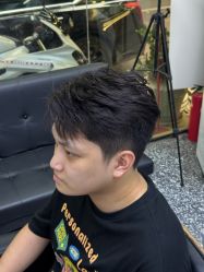 -藤野造型专业烫染接发