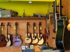 -艺桉余音琴行(火神庙分店)