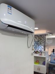 -蕾特恩祛痘•皮肤管理