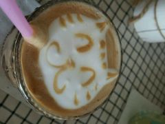 android_upload_pic-海边的猫和咖啡馆