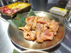 -哈哈碳都·牛肋条无限自助烤肉(宝龙店)