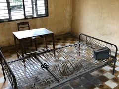 -吐斯廉屠杀博物馆