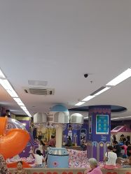 -孩子王童乐园(马群店)