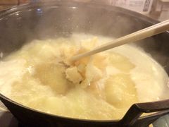 -鲜入围煮花胶鸡海鲜火锅