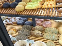 -焙丽拾光(麦凯乐直营店)