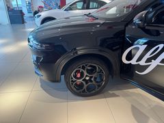 -上海保利玛莎拉蒂和阿尔法罗密欧(华翔路店)