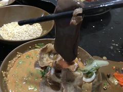 -宽板凳老灶火锅(簋街店)