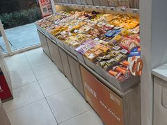 -来伊份(我格广场武宁路店)
