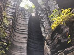 -梭布垭石林景区