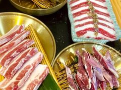 -臻牛烤肉
