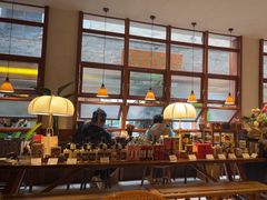 -银米·云南传统过桥米线(双廊黑金冠店)
