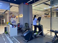 -VLines耀能运动24小时·月付制健身(京广桥店)
