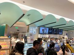 -奈雪的茶(亨特国际广场店)