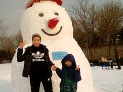 可爱的小帅哥-北京亚布洛尼朝阳公园滑雪场