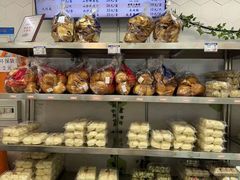 -白玉兰食品(中山公园龙之梦店)