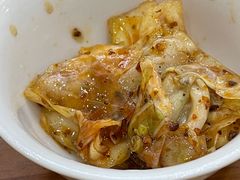洗澡泡菜-胡成记口蘑龙眼包子(盐道街店)