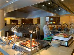 -东西风牛排馆周末烧烤自助(首都机场希尔顿店)