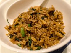 石锅阿婆炒饭-世博源公馆·本帮融合菜·主题包厢·江景餐厅