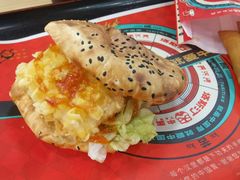 -塔斯汀·中国汉堡(蓝润置地广场店)