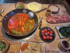 -贵厨酸汤牛肉(汇金星力城店)