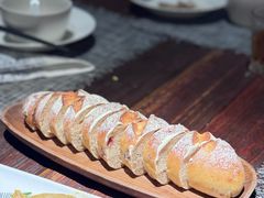 宫廷乳酪餐包-艺术食堂(创意料理)