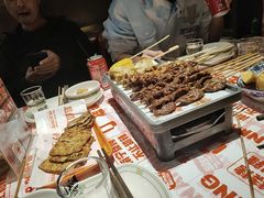 -威记烧嘢·南宁烧烤·超级生牛(绿地店)
