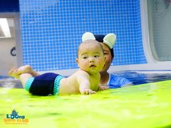 -龙格亲子游泳俱乐部(泊富中心)