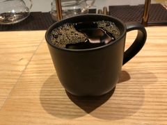 -星巴克臻选(济南恒隆店)