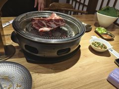 -青瓦餐厅·生鱼片·韩园烤肉(西塔店)