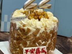 -山与蓝·轻糖鲜果蛋糕(勒泰店)