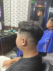 点击看大图 -大人物·男士理发馆
