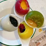 昆明传统破酥包翠满珑新店烤糖腿包子必须尝