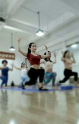 -亚太瑜伽普拉提学院