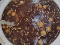 酒酿红豆小圆霄-八张桌子(老店)