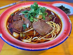 -刘二姐襄阳牛肉面(鸟巢店)