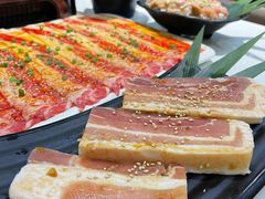 厚切双层猪五花-八乔煎肉馆·丹东特色煎锅(梅林店)